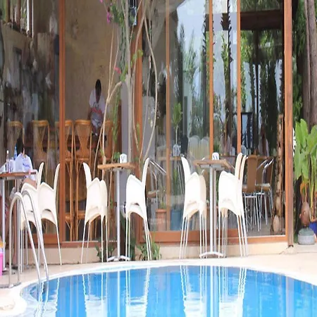 On Hotel 3*